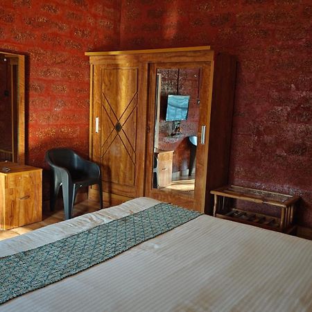 Stone Casa By Vgh 4Bhk Villa With Swimming Pool ماهاباليشوار المظهر الخارجي الصورة