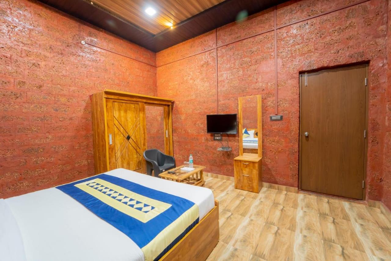Stone Casa By Vgh 4Bhk Villa With Swimming Pool ماهاباليشوار المظهر الخارجي الصورة